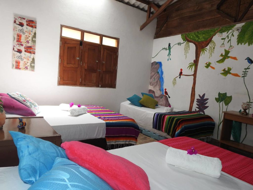 la Tángara hostal Jardín Colombia